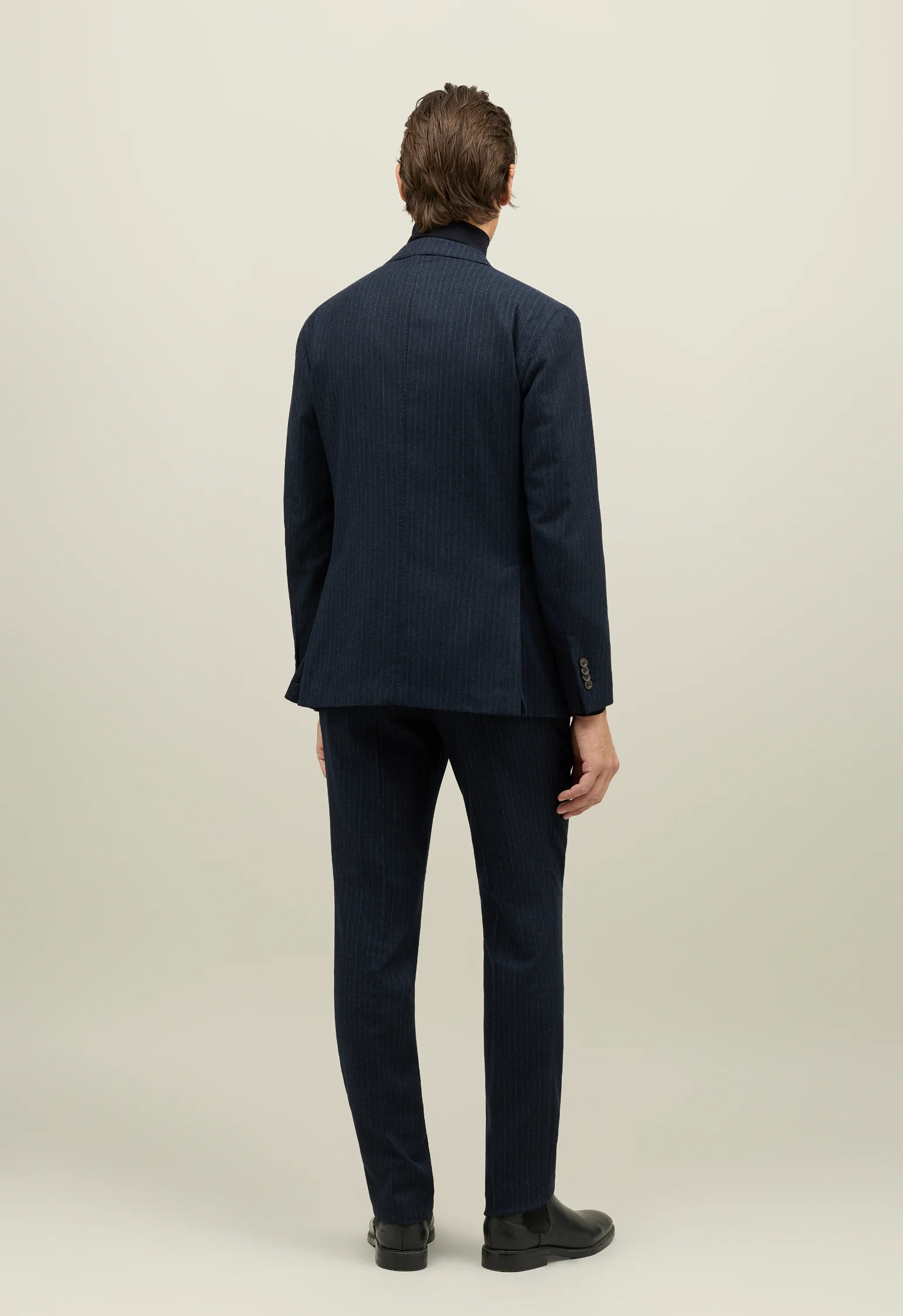 Abito K-Suit doppiopetto gessato in flanella blu - Image 2