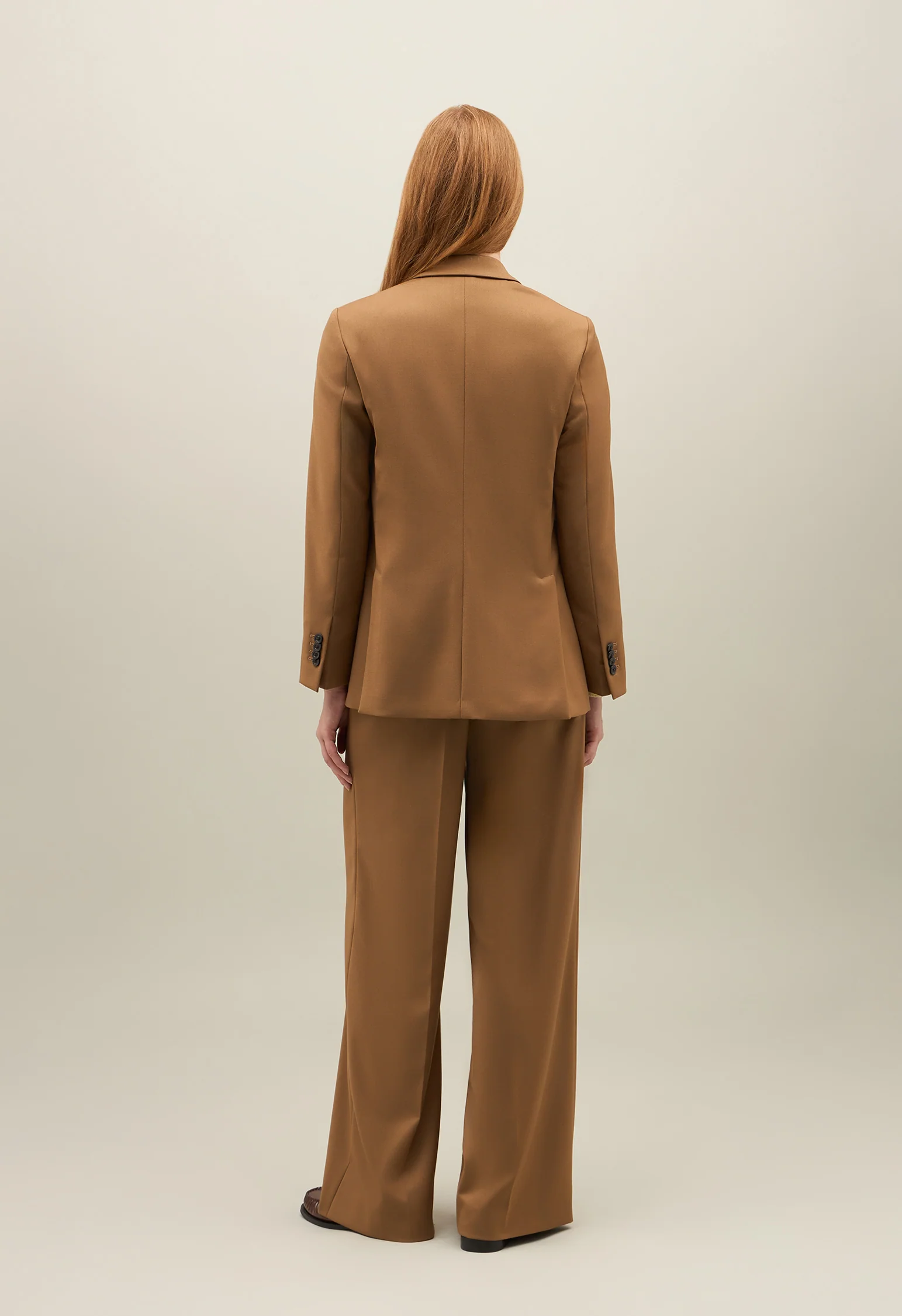 Blazer Bea in gabardina stretch cammello - Image 2