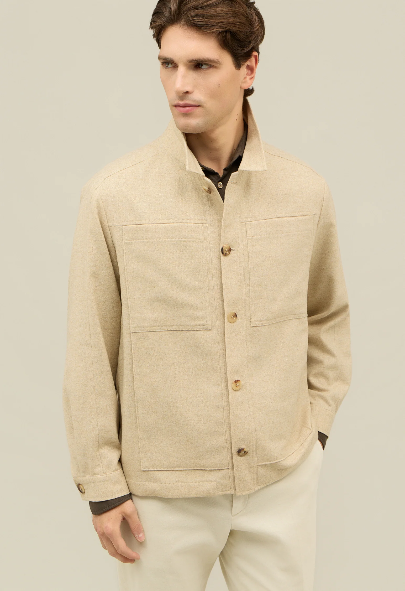 Giacca Boxie in flanella beige - Image 3