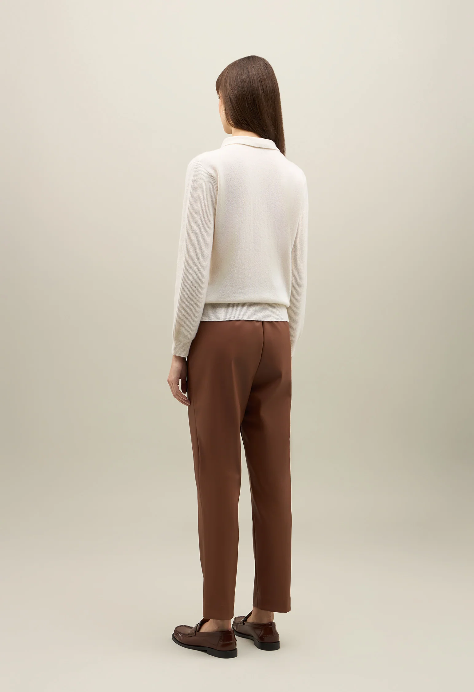 Polo in cashmere a costine bianco - Image 2